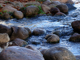 Descubre todo sobre el agua forte: análisis de su uso en deportes de montaña y de riesgo